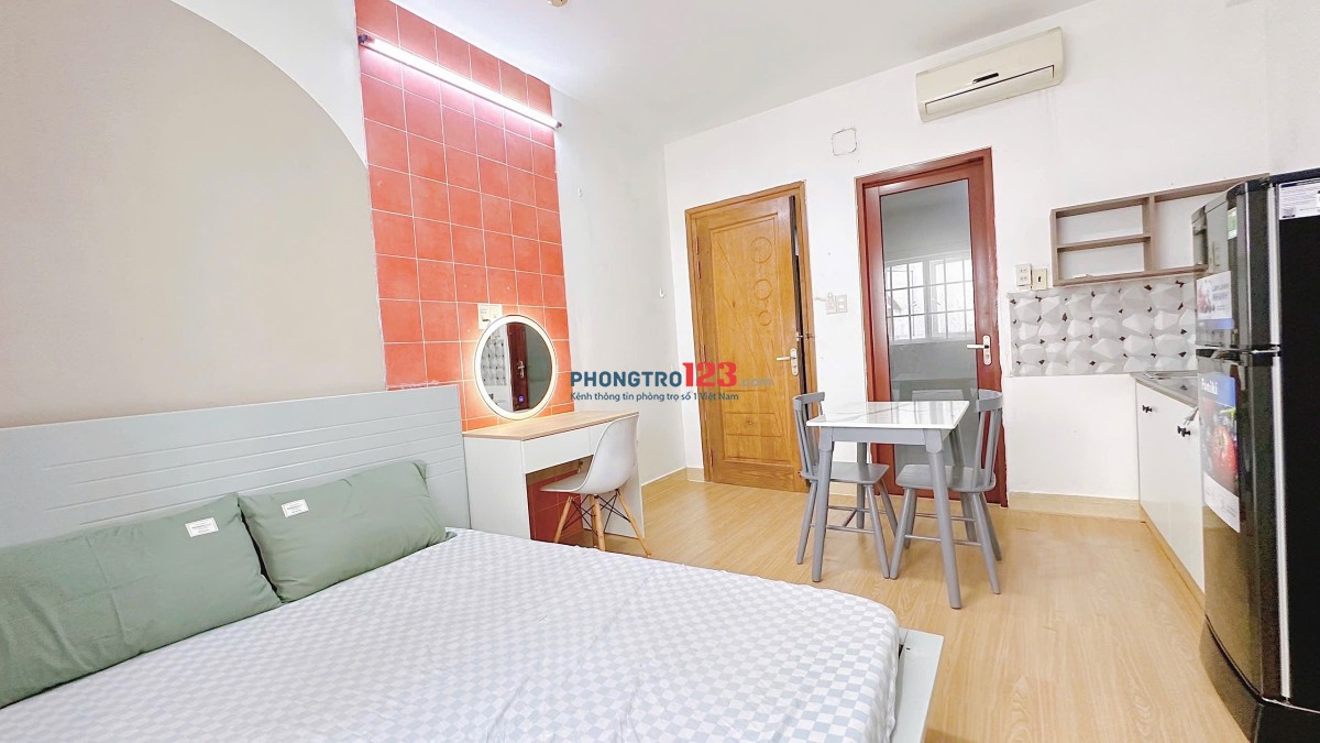 Khai Trương Căn Hộ Mới 100% - Ngay Chợ Bà Chiểu - ĐH Kinh Tế UEF ️
