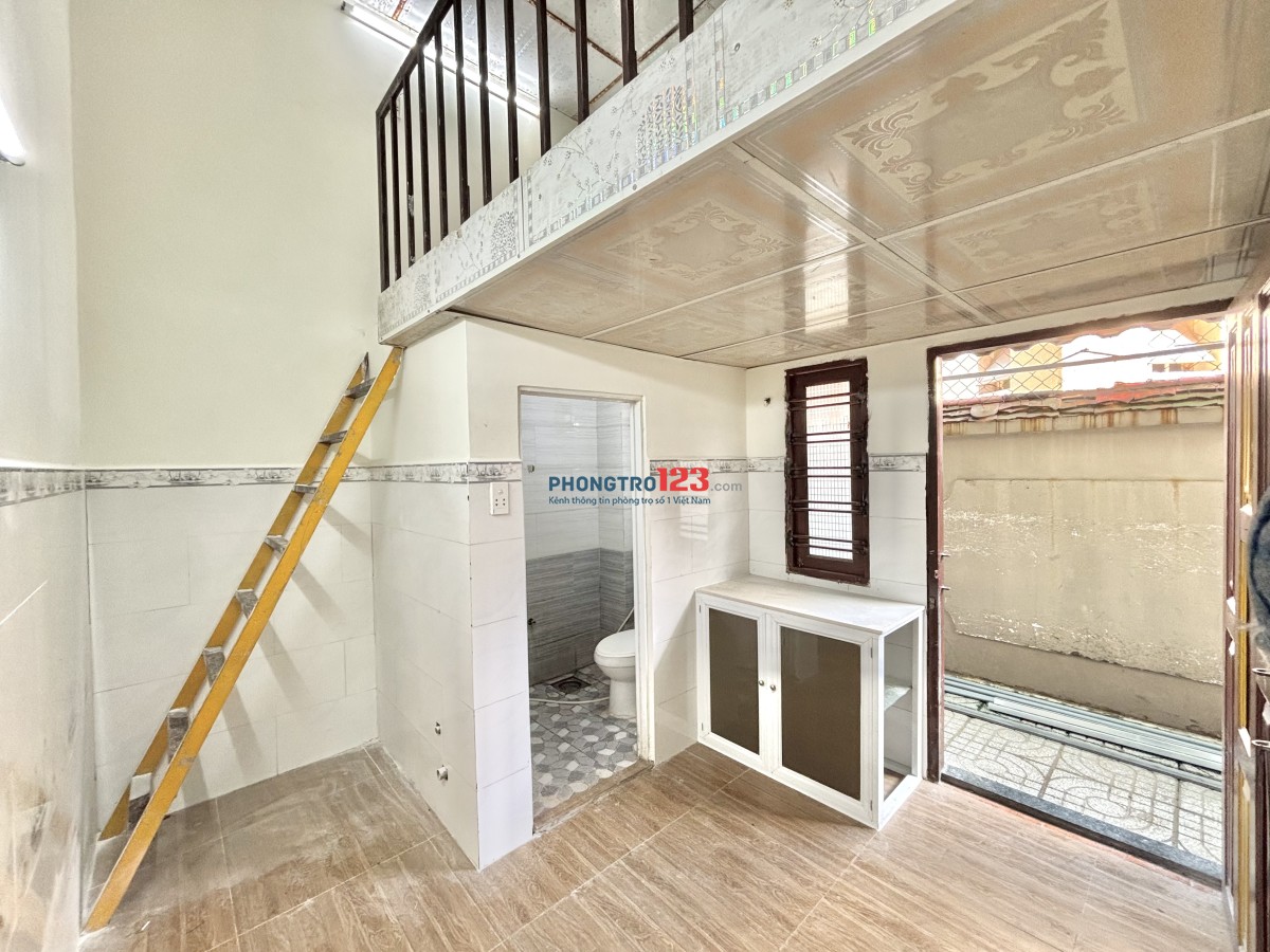 PHÒNG TRỌ MỚI XÂY GIÁ RẺ SẴN MÁY LẠNH GẦN CHỢ THẠCH ĐÀ