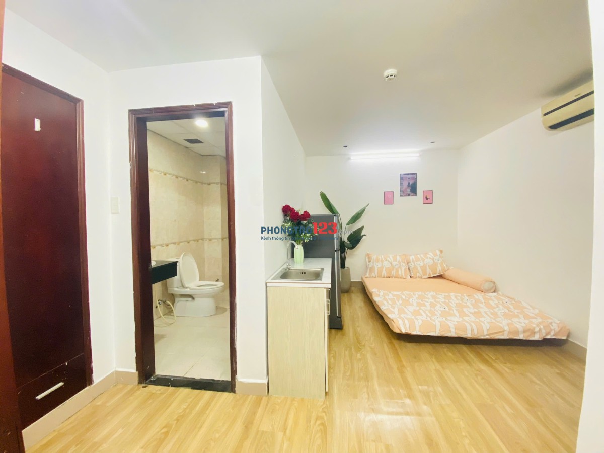 Studio Cộng Hoà Đầy Đủ Nội Thất_Ngay Học Viện Hàng Không_Công Viên Hoàng Văn Thụ