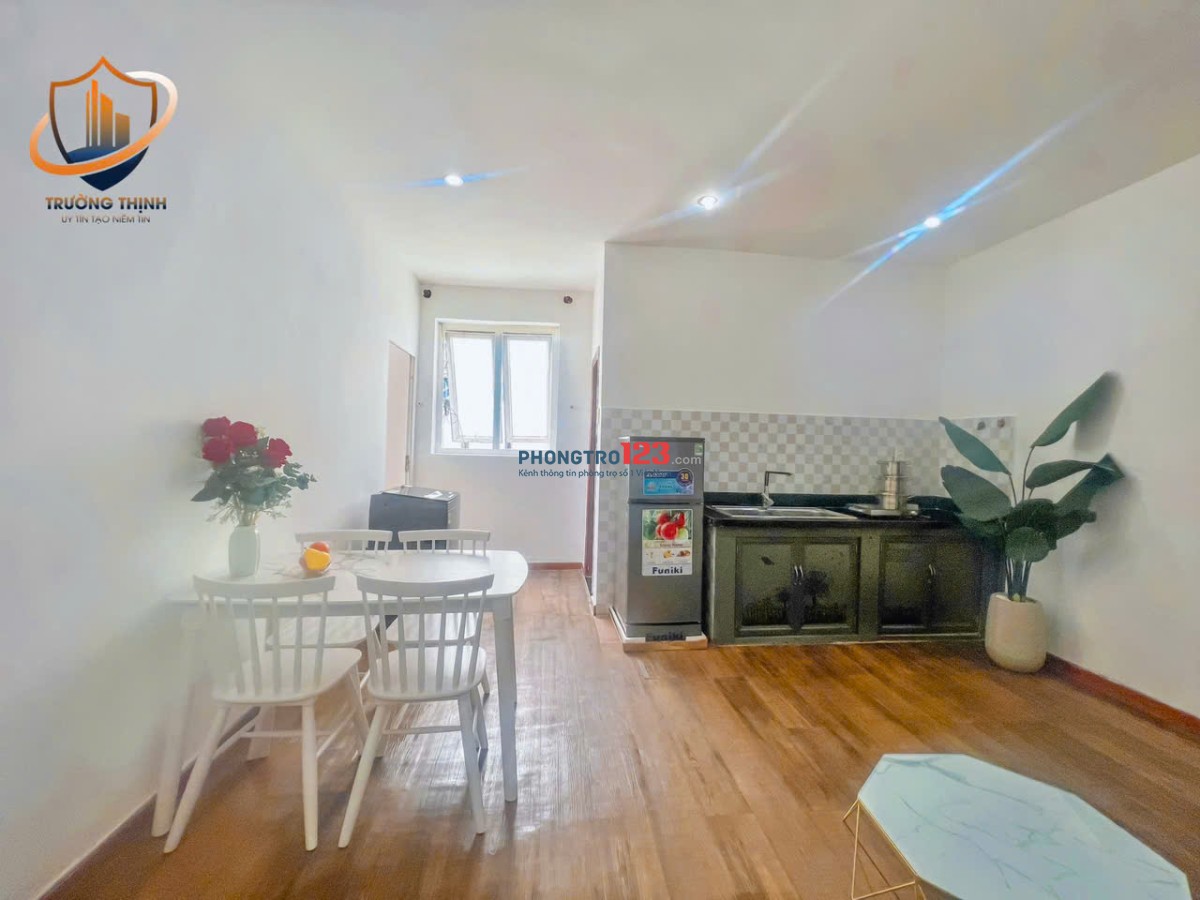 1PN TÁCH BẾP FULL NỘI THẤT NGAY CÔNG VIÊN HOÀNG VĂN THỤ - CỘNG HÒA