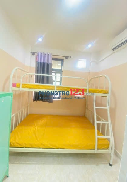 Phòng nguyễn thiện thuật ngày vòng xoay dân chủ nowzone gần đh KH Tự nhiên Hùng Vương