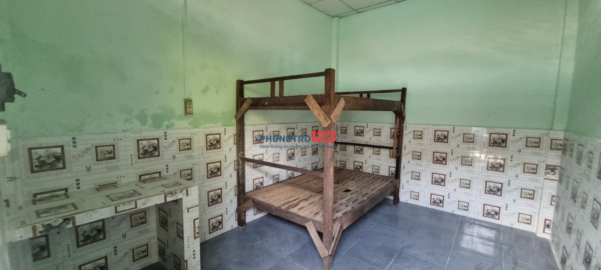 CHO THUÊ PHÒNG TRỌ GIÁ RẺ- MẶT TIỀN XA LỘ HÀ NỘI