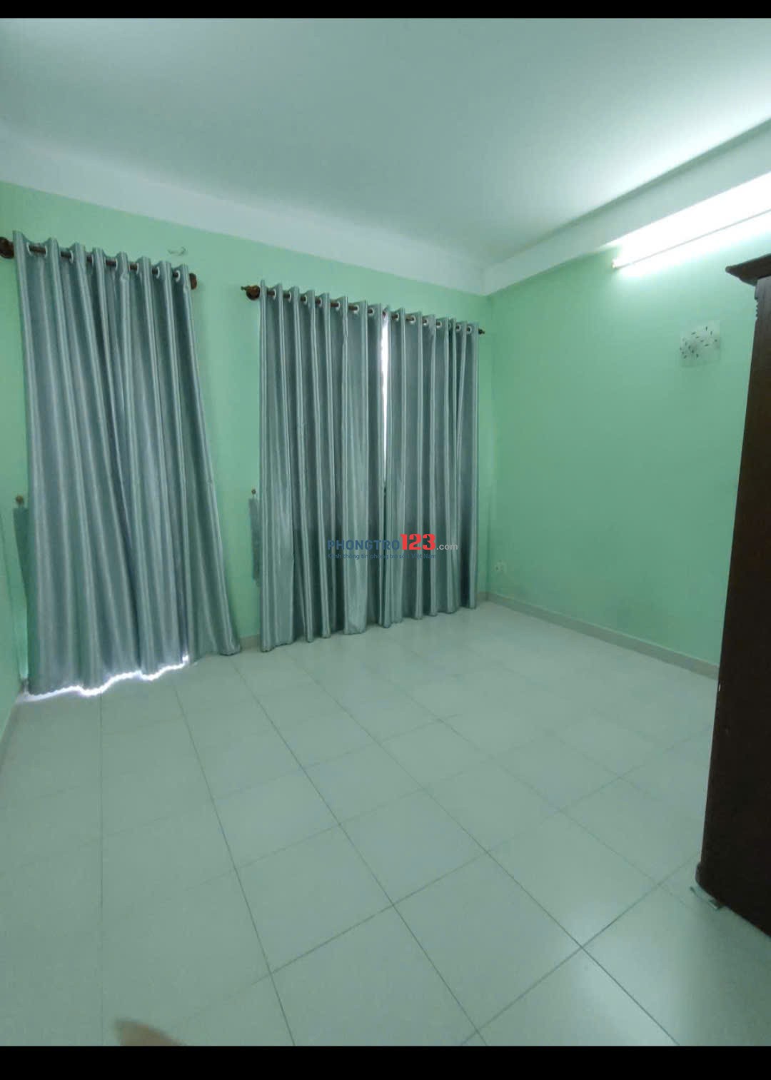 Phòng Trọ Dành Cho Nữ đường Bạch Đằng gần ngã 4 Hàng Xanh