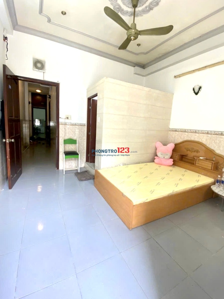 TRỐNG PHÒNG BAN CÔNG ĐẦY ĐỦ NỘI THẤT, NGAY AEON BÌNH TÂN, KINH DƯƠNG VƯƠNG, BẾN XE MIỀN TÂY