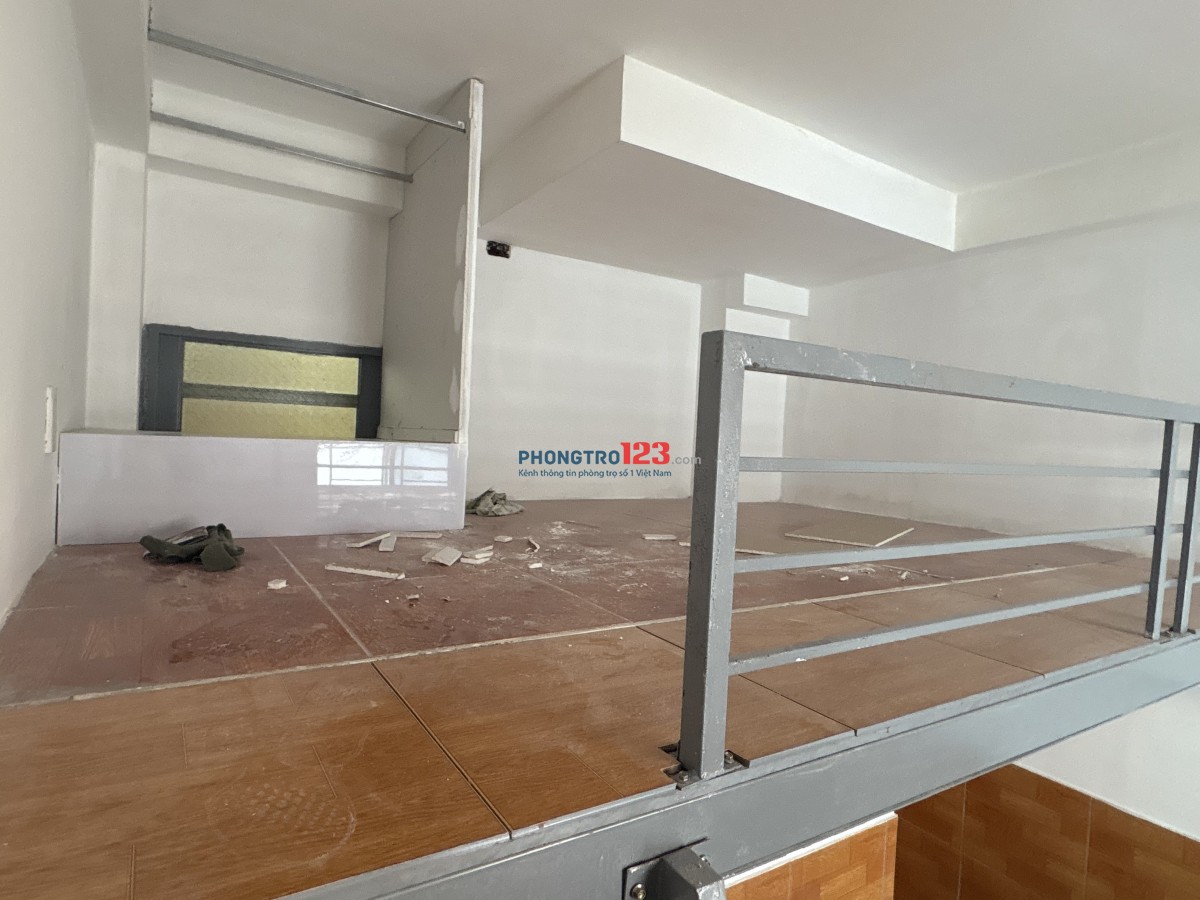 CHO THUÊ PHÒNG TRỌ CÓ GÁC CỬA SỔ VỪA KHAI TRƯƠNG Ở Đ. CMT8 NGAY GA SG, CÁCH ĐH BÁCH KHOA, HUFLIT 1KM