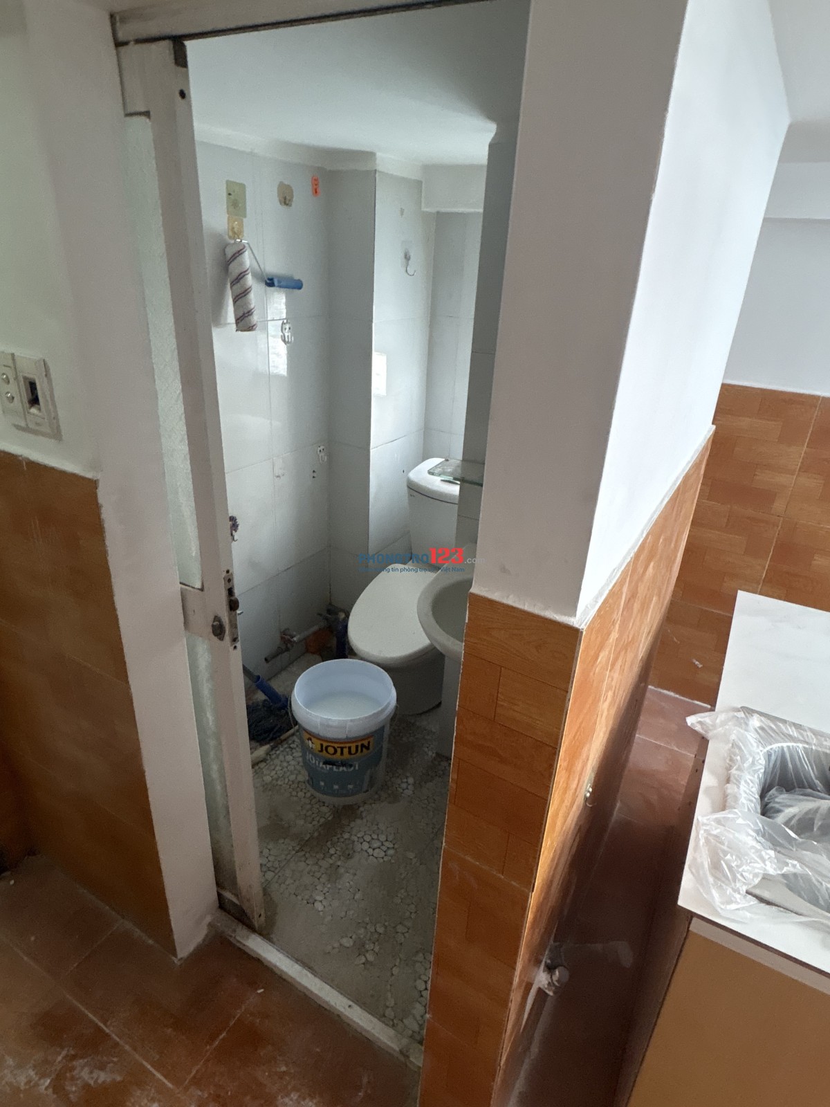 CHO THUÊ PHÒNG TRỌ CÓ GÁC CỬA SỔ VỪA KHAI TRƯƠNG Ở Đ. CMT8 NGAY GA SG, CÁCH ĐH BÁCH KHOA, HUFLIT 1KM