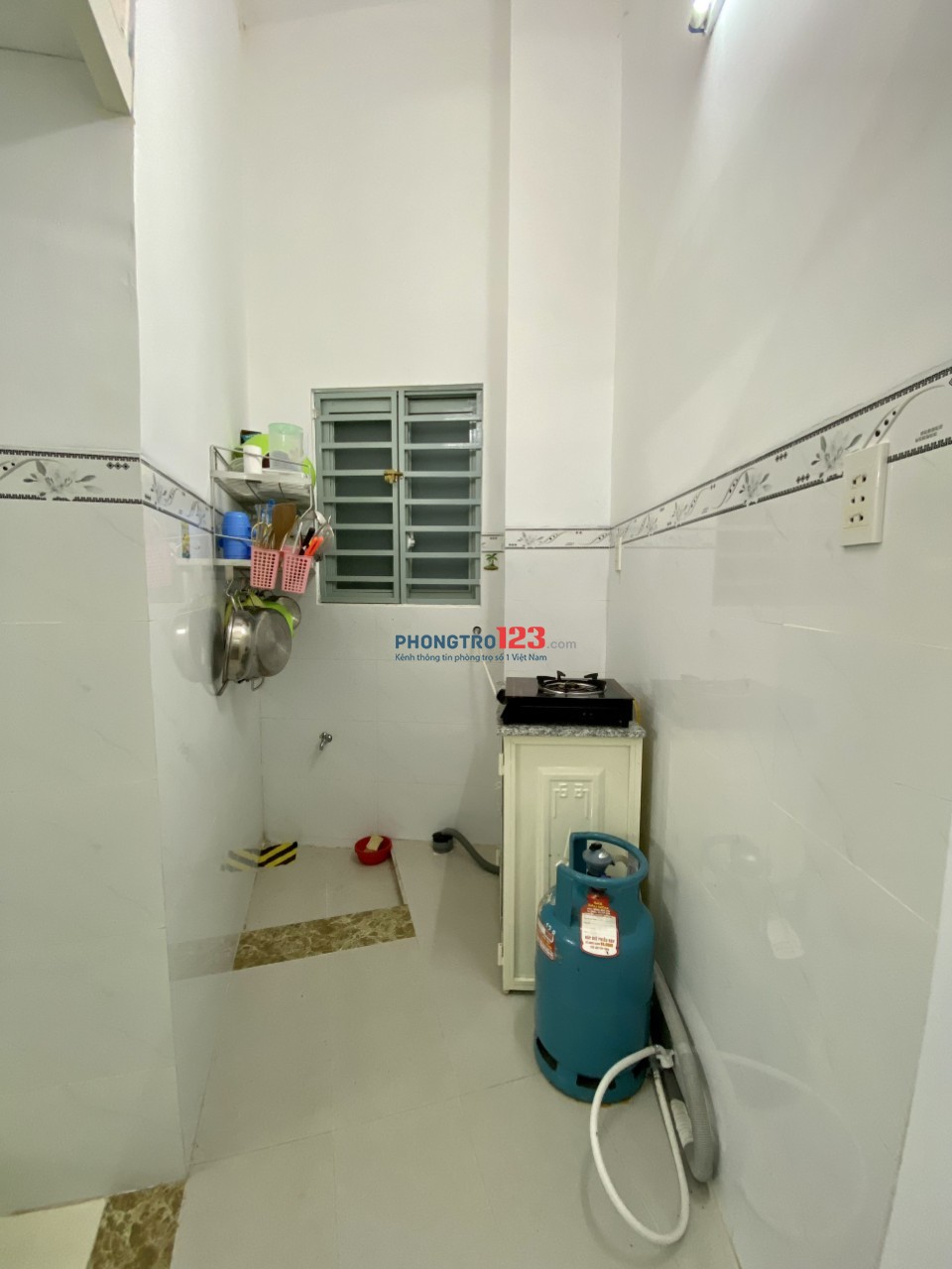 Cho thuê trọ giảm giá,Bùi Văn Ba, quận 7, gần khu chế xuất, trường học, gần chợ ( có hình )