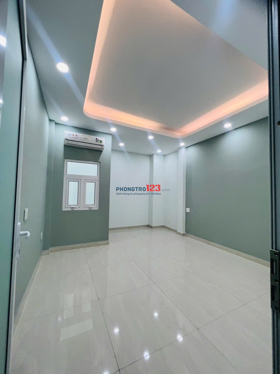Cho thuê phòng trong nhà nguyên căn - 4,5 triệu bao hết điện nước - gần ĐH NTT
