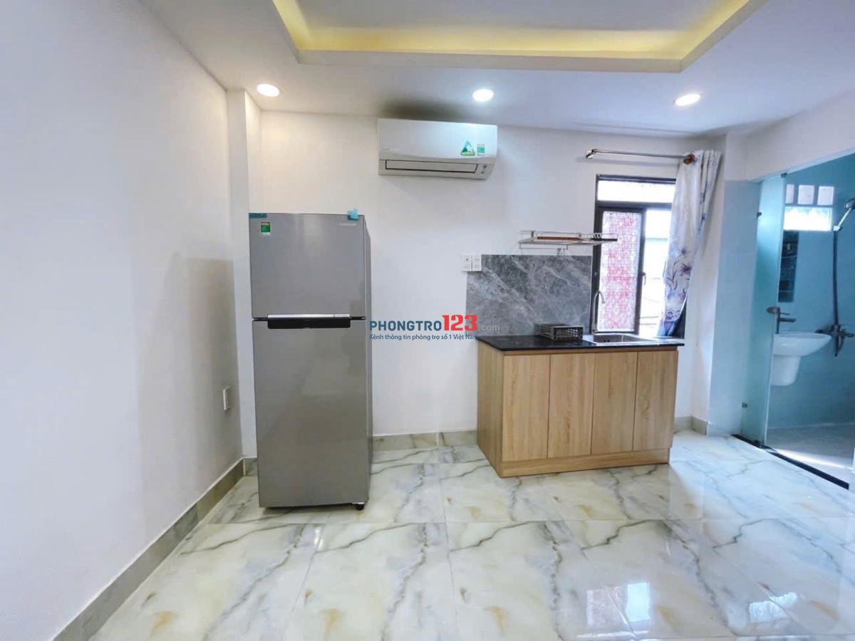 Cho thuê phòng Full Nội Thất cửa sổ lớn Lý Thường Kiệt Q10, gần ĐH Kinh Tế, Đại Học Hoa Sen SG