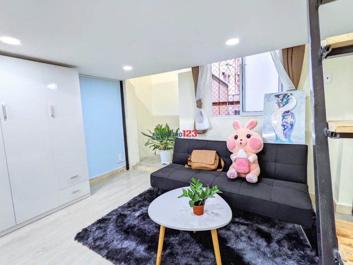 Phòng trọ giá hạt dẻ Q1 sát trường ĐH Văn Lang, ĐH Kiến trúc, ĐH KHXH&NV - Máy giặt riêng