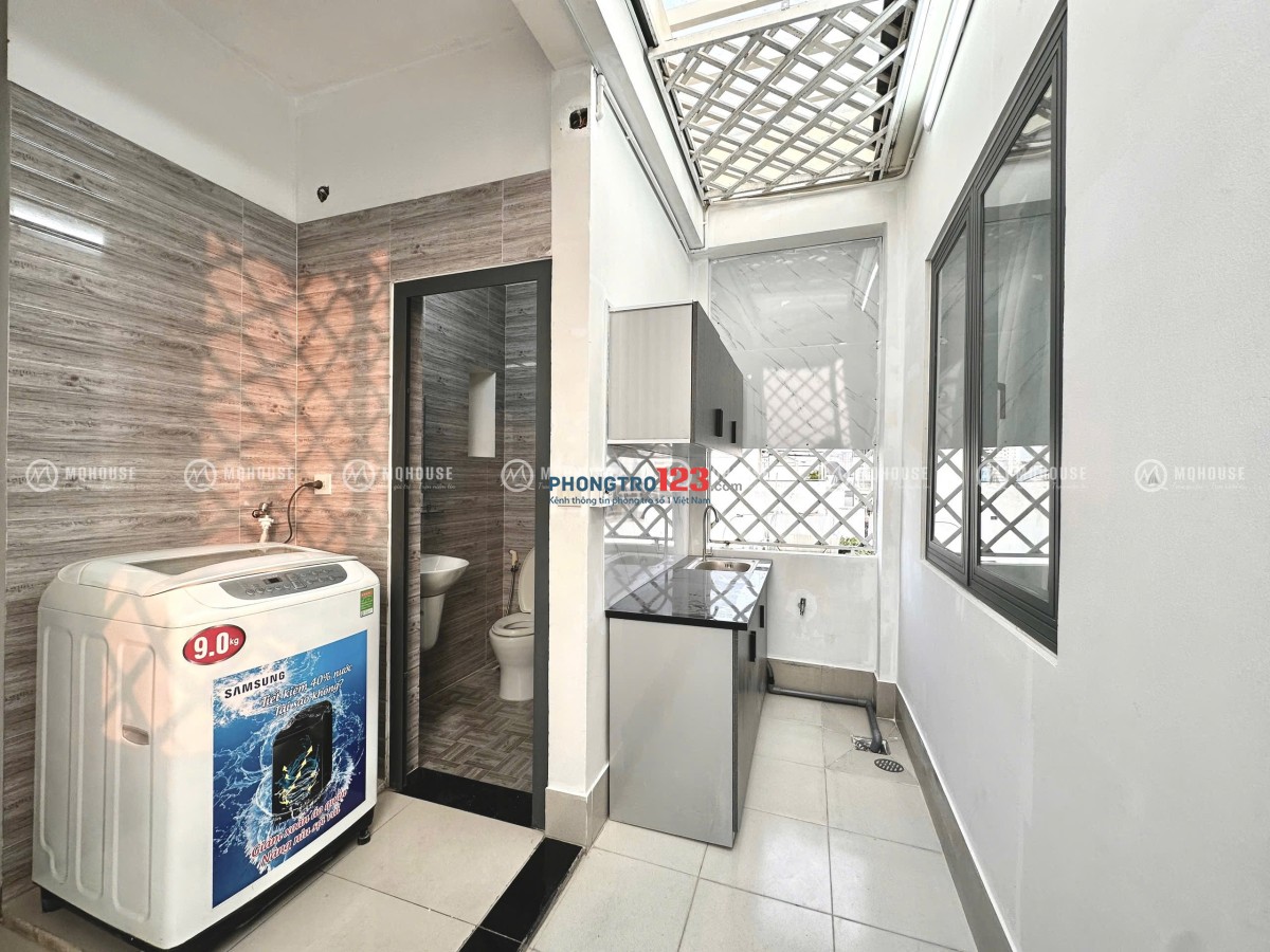 CĂN HỘ FULL NỘI THẤT CÓ BAN CÔNG THOÁNG MÁT MỚI SẠCH ĐẸP CÁCH ĐẠI HỌC VĂN HIẾN 5p ĐI XE