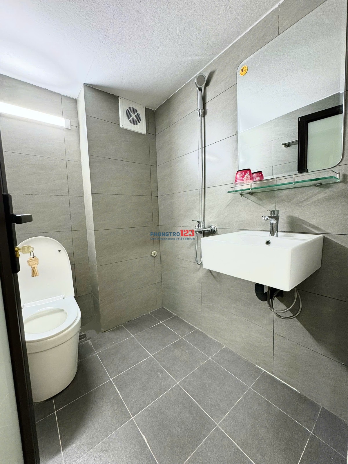 Chính chủ cho thuê nhà nguyên căn 4 tầng * 39.1m2