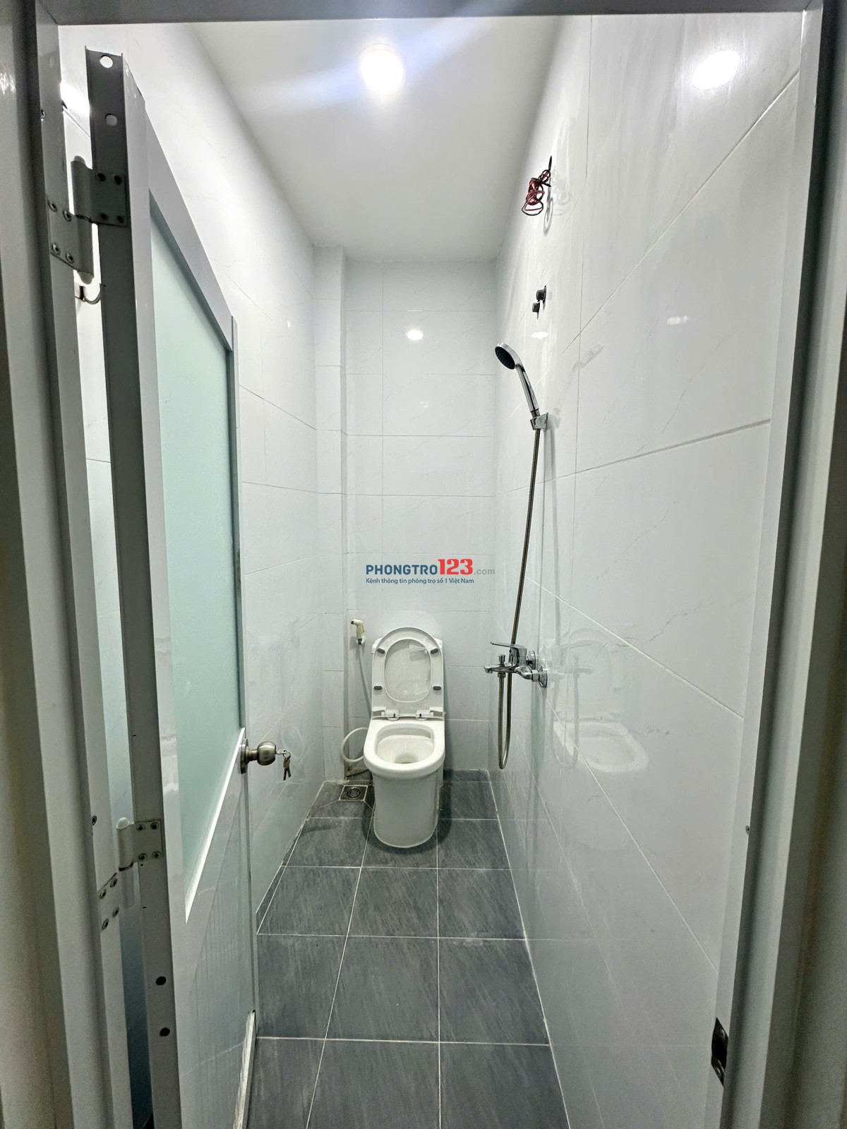Nhà cho thuê nguyên căn (gần trường tiểu học Nguyễn văn trỗi..)