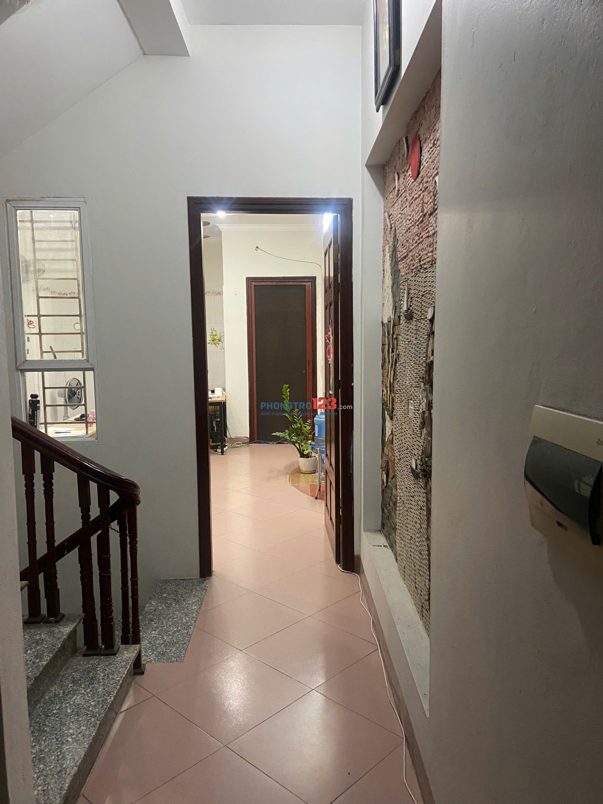 Cho thuê làm văn phòng, lớp dạy học, kho bán hàng (không ngủ lại) ở Chợ Mỗ Lao, Hà Đông
