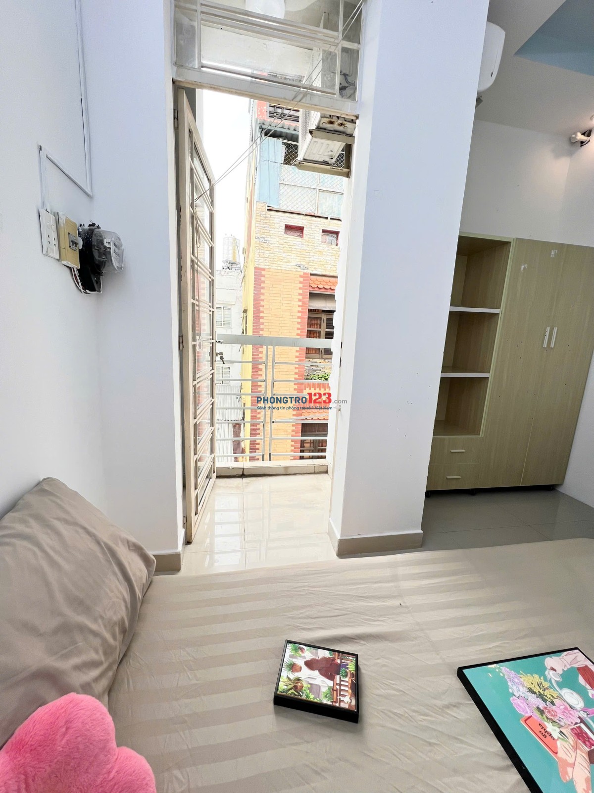 Căn hộ 2 phòng ngủ full nội thất, có cửa sổ – Chấn Hưng, Phường 6, Quận 10