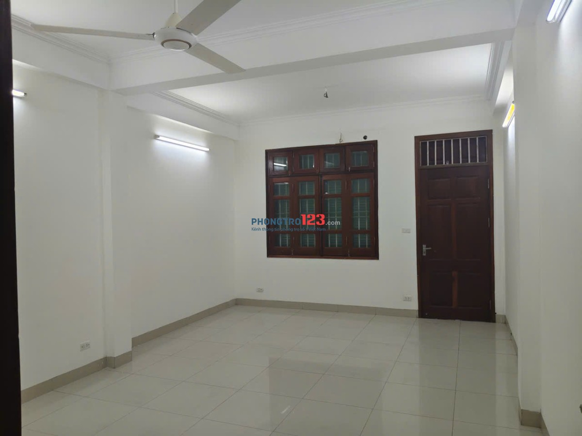 Cho thuê nhà riêng nguyên căn tại 78/23 Đức Diễn, Phường Phúc Diễn, Quận Bắc Từ Liêm, Hà Nội