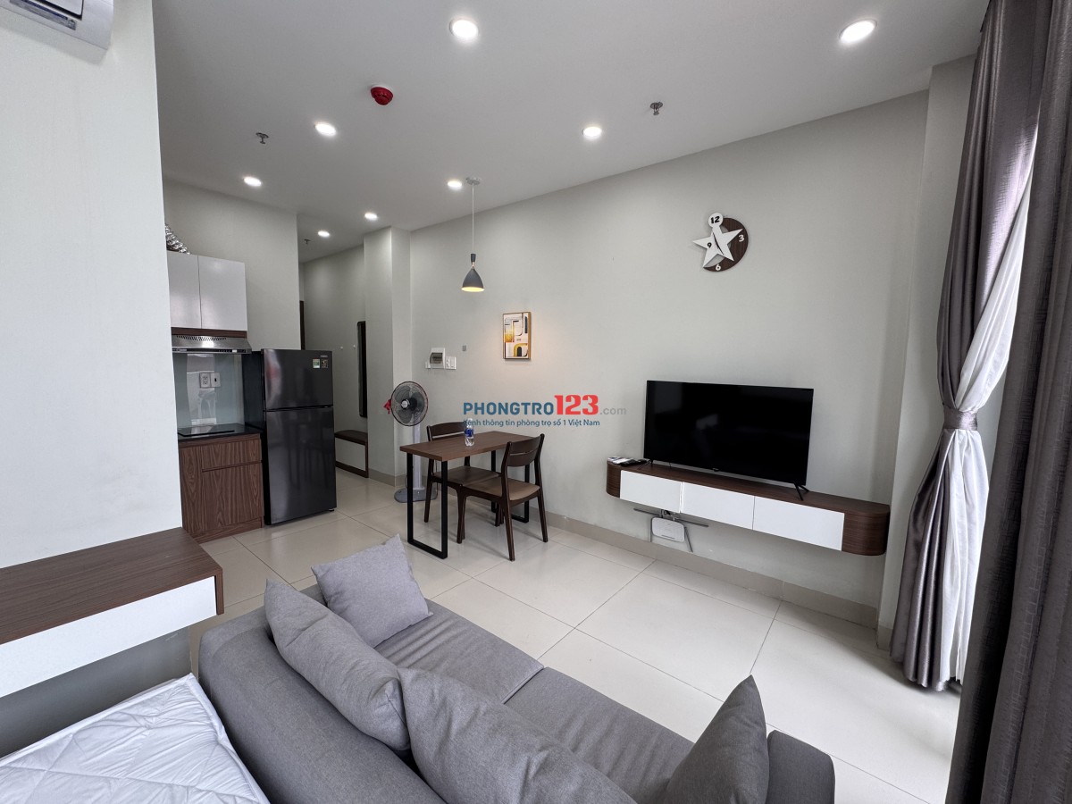 Căn hộ rộng 40m2 Ngay trường Hutech, UEF, HIU, Hồng Bàng, Ngoại Thương mới 100%
