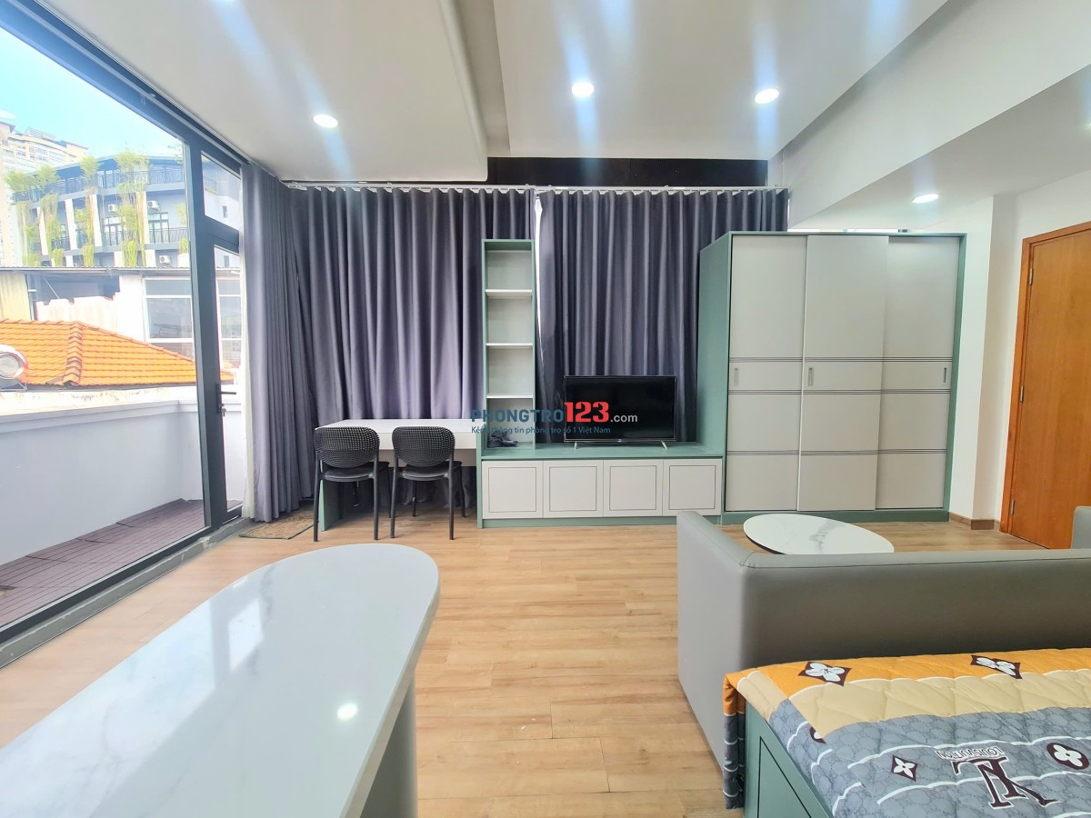 Cho thuê phòng trọ rẻ đẹp full nội thất Q1 - cách Trường ĐH Văn Lang chỉ 180m - phòng ban công