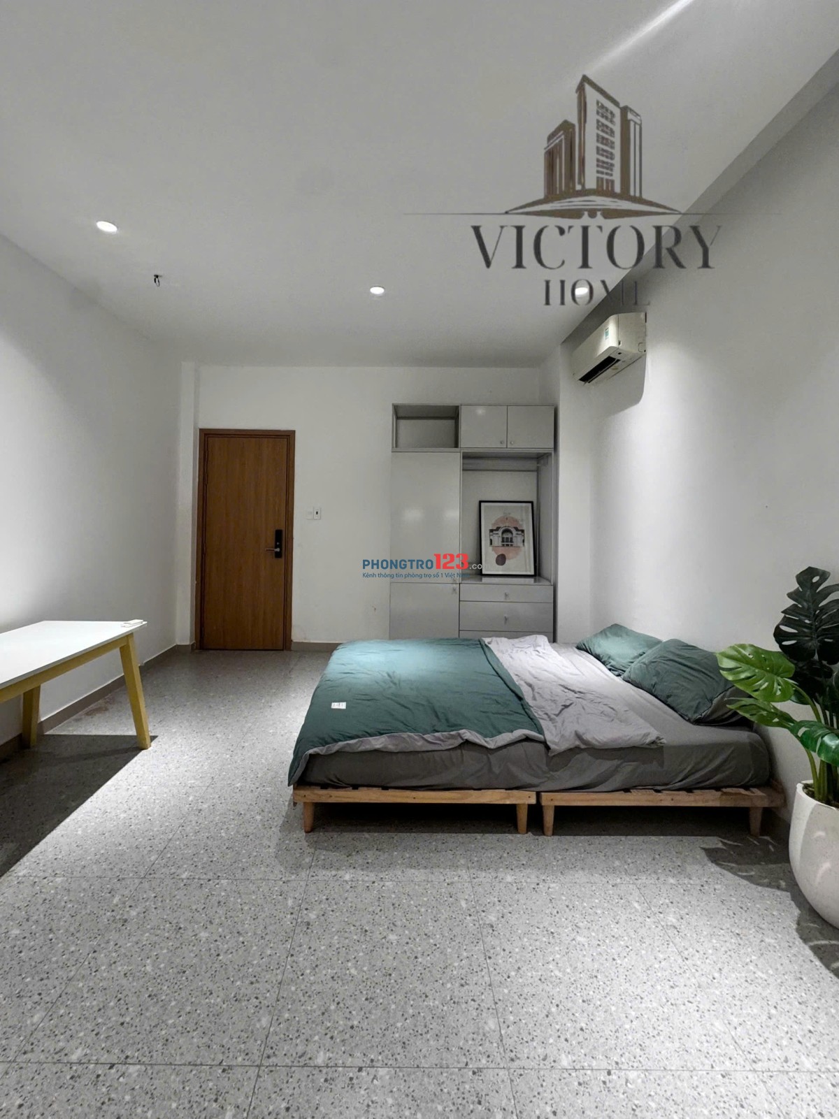 CHO THUÊ PHÒNG FULL NỘI THẤT 38m2 CỬA SỔ THOÁNG Ở BÌNH THẠNH NGAY ĐH HUTECH,HIU,UEF - LH: 0334998413