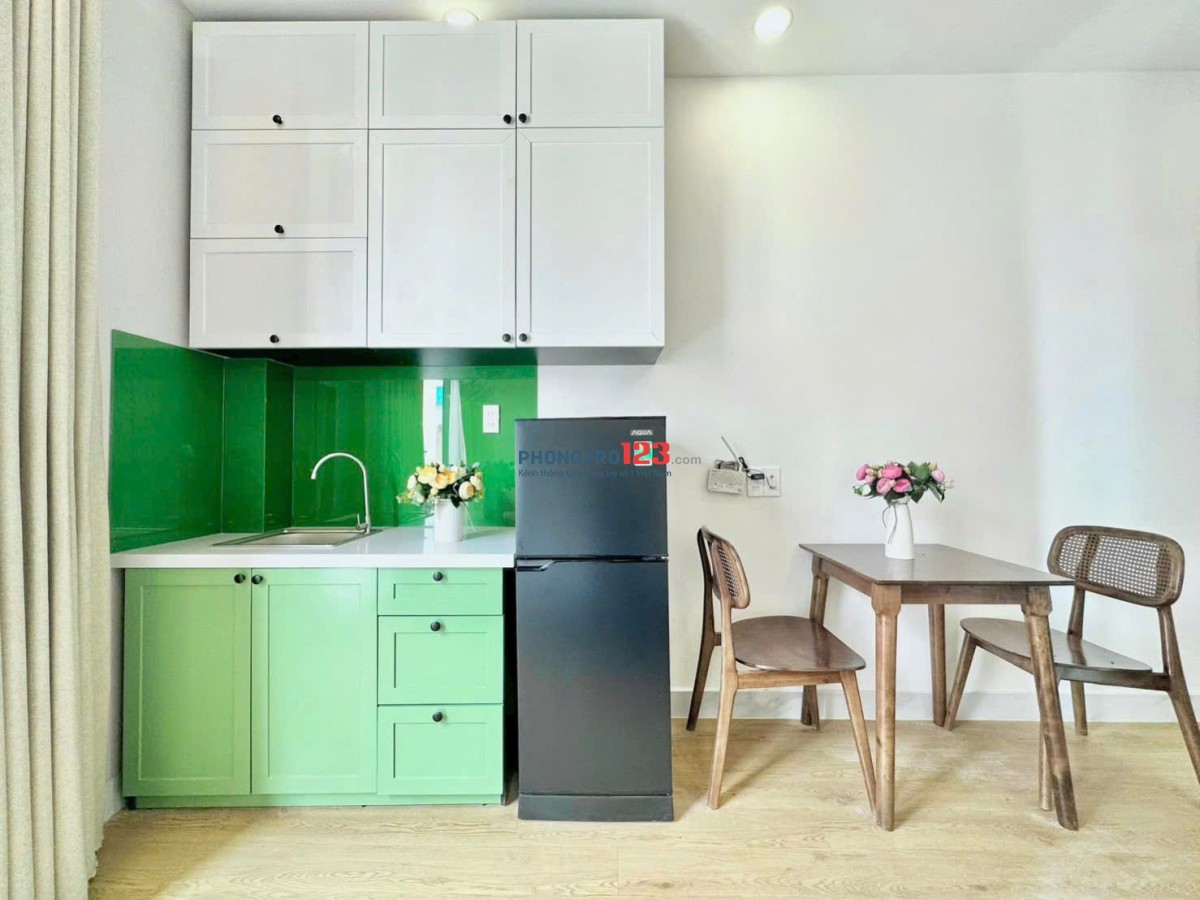 CHO THUÊ PHÒNG FULL NỘI THẤT BAN CÔNG ĐÓN NẮNG Ở BÌNH THẠNH NGAY ĐH HUTECH,UEF,HIU - LH: 0334998413