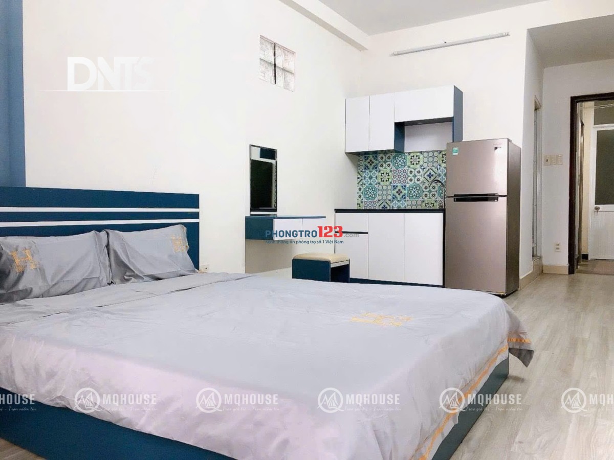 Cho Thuê Phòng Bancony Ngay Trường Đại học Kinh Tế ISB, Chợ Tân Định Q1