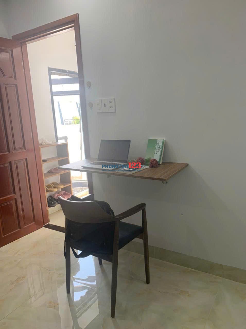 STUDIO QUẬN 12 BAN CÔNG & CỬA SỔ_AN NINH TỐT_CÁCH TRƯỜNG ĐH NGUYỄN TẤT THÀNH 7P ĐI XE