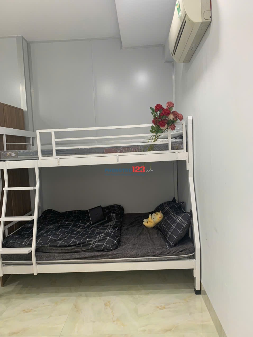STUDIO QUẬN 12 BAN CÔNG & CỬA SỔ_AN NINH TỐT_CÁCH TRƯỜNG ĐH NGUYỄN TẤT THÀNH 7P ĐI XE