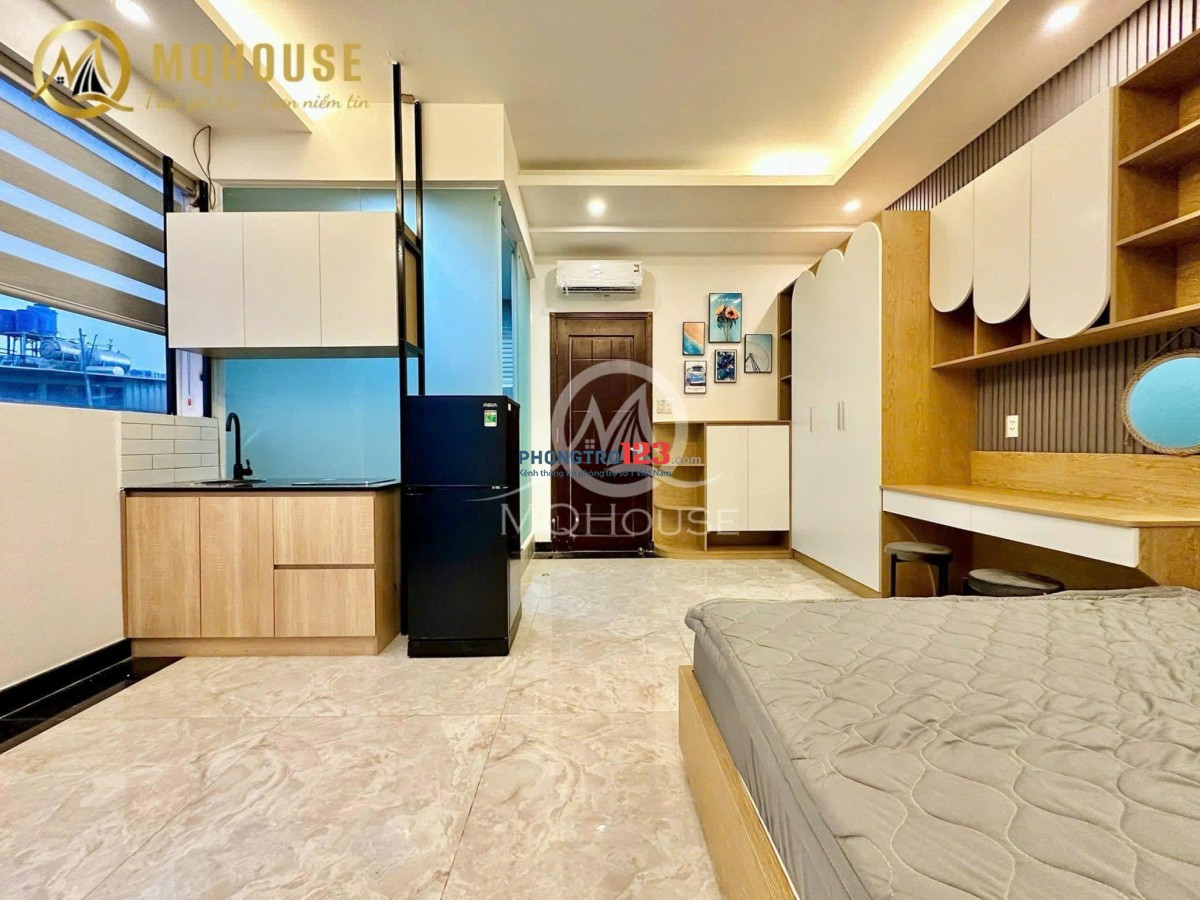 Cho thuê căn hộ studio ban công 35m2 quận 10 đường bắc hải gần UEH HUFLIT VẠN HẠNH MALL