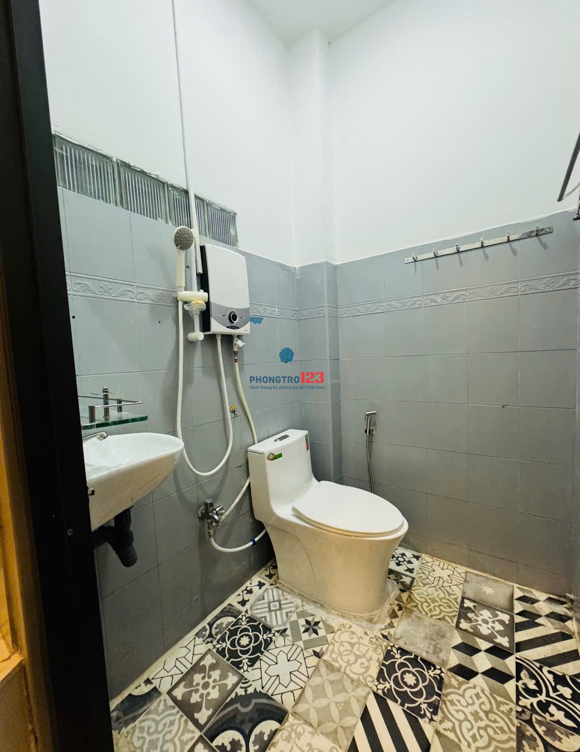 Phòng trọ rẻ đẹp Q3 - Lê Văn Sỹ - Tách bếp - 25m2 - gần ĐH Kinh tế TP.HCM (UEH), Đại học Sư phạm