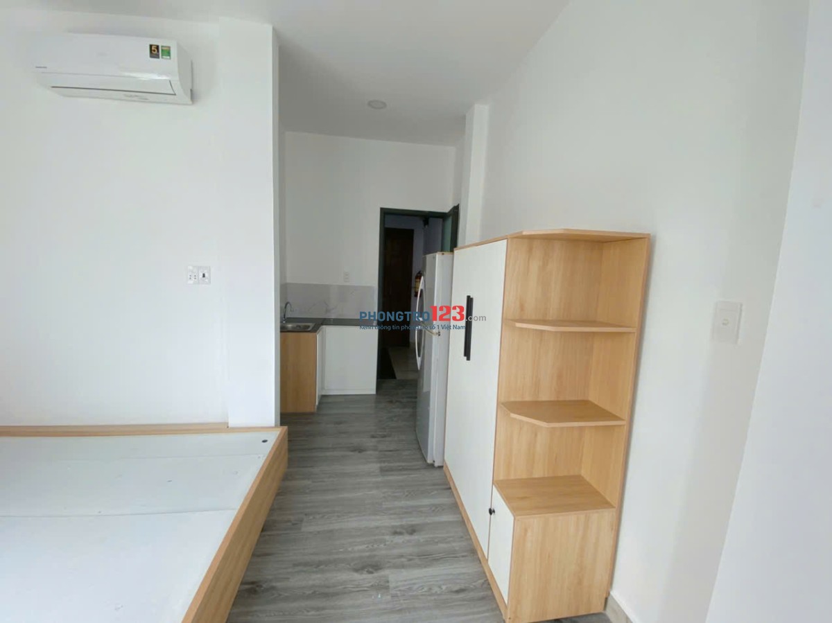 CHDV BAN CÔNG CỰC THOÁNG NGAY EMART PHAN HUY ÍCH_CHỢ PHẠM VĂN BẠCH_NGUYỄN TƯ GIẢN