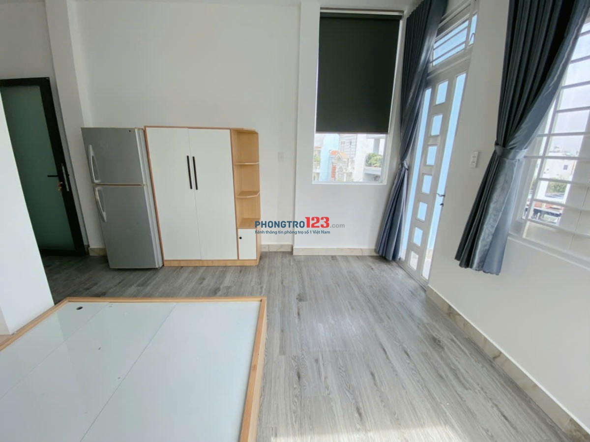 CHDV BAN CÔNG CỰC THOÁNG NGAY EMART PHAN HUY ÍCH_CHỢ PHẠM VĂN BẠCH_NGUYỄN TƯ GIẢN