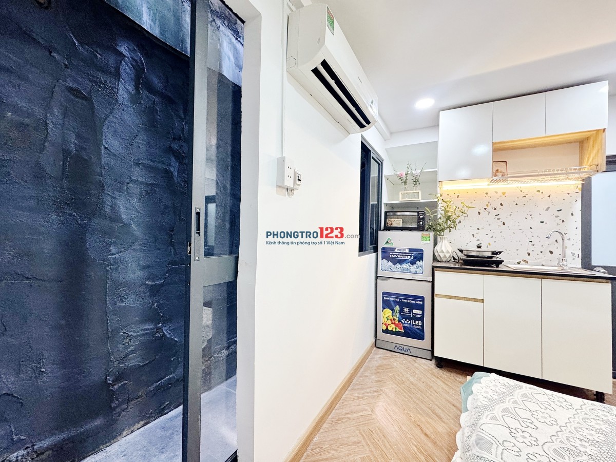 Cho thuê Studio giếng trời, sân phơi riêng – gần ĐH Văn Hiến, Tân Bình