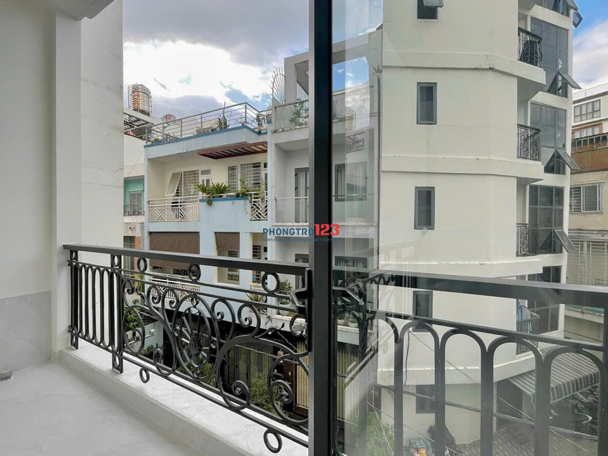 Căn Hộ Ban Công 40m2 Thang Máy Ngay Công Viên Gia Định Quận Tân Bình