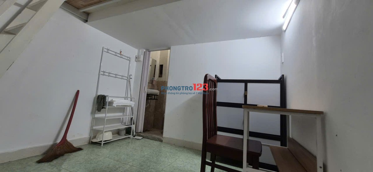 Cho thuê 3 phòng trọ mới, đẹp, giờ giấc tự do. Giá từ 3tr -> 3tr200. LH: 0918707912 Hiền