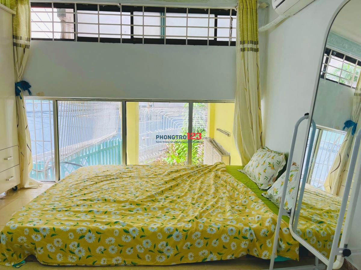 Cho thuê phòng 30m2 full nội thất – gần Etown Cộng Hòa, chợ Hoàng Hoa Thám – Tân Bình