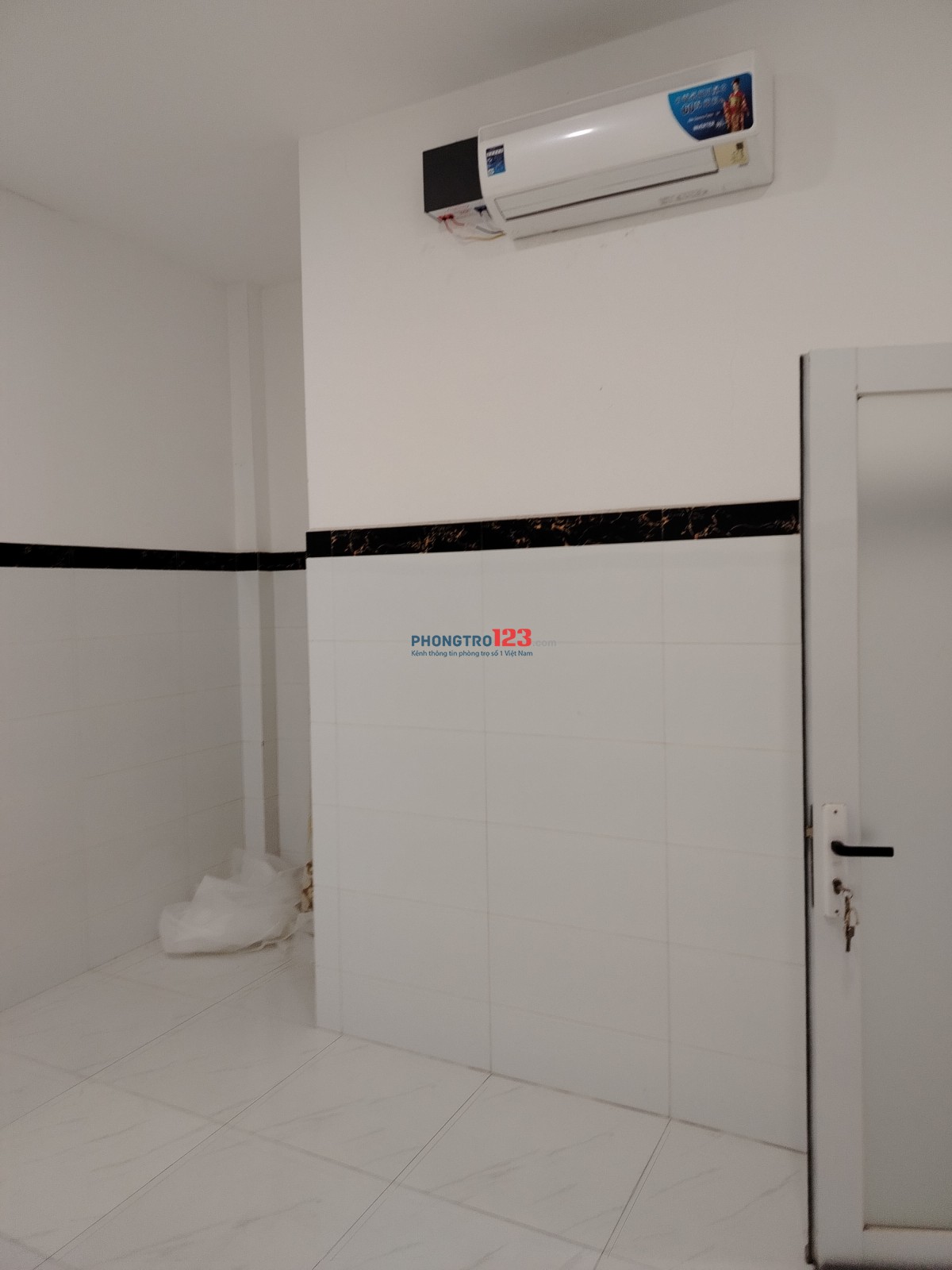 Cho thuê phòng trọ tại Khu dân cư Vĩnh LộcSạch sẽ – Thoáng mát – Riêng tư
