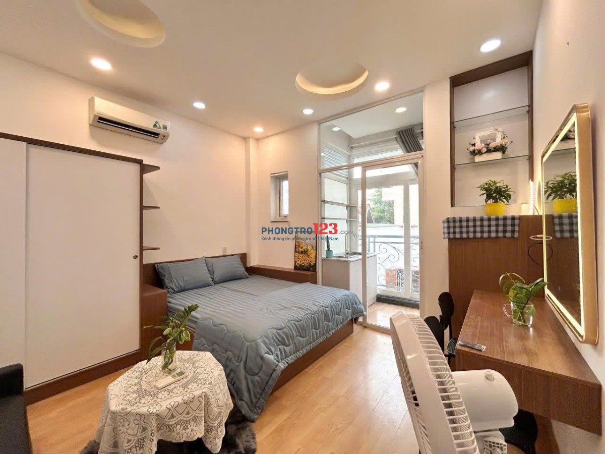 CĂN HỘ TÁCH BẾP 1PN CÓ BAN CÔNG NGAY SÂN BAY TÂN BÌNH