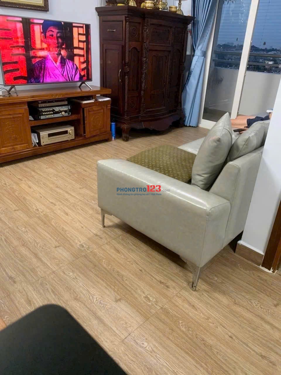 Chung cư Screc , Trường Sa,Q3:Giá 10.5tr/th căn 55m2- 1p ngủ, NT