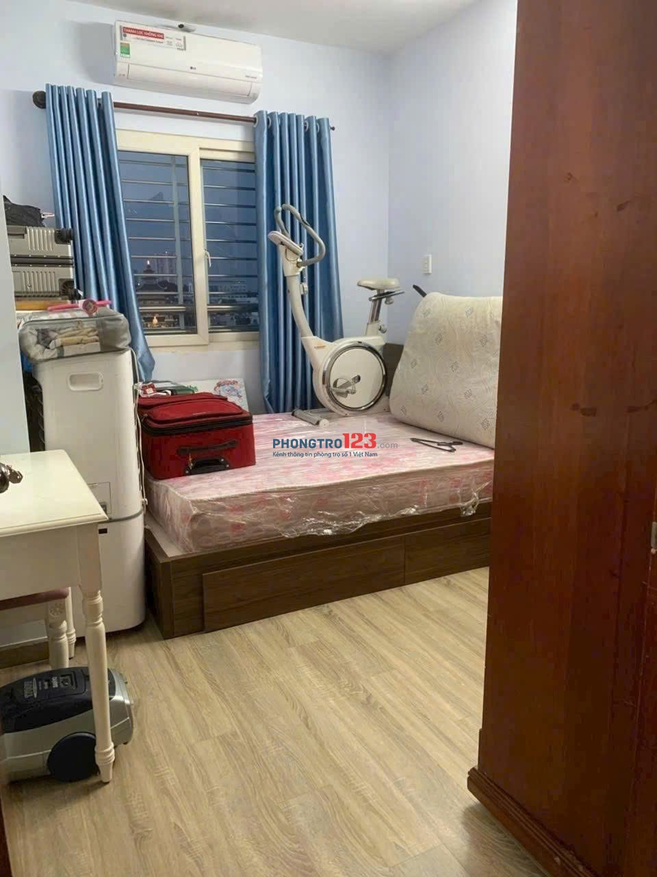 Chung cư Screc , Trường Sa,Q3:Giá 10.5tr/th căn 55m2- 1p ngủ, NT
