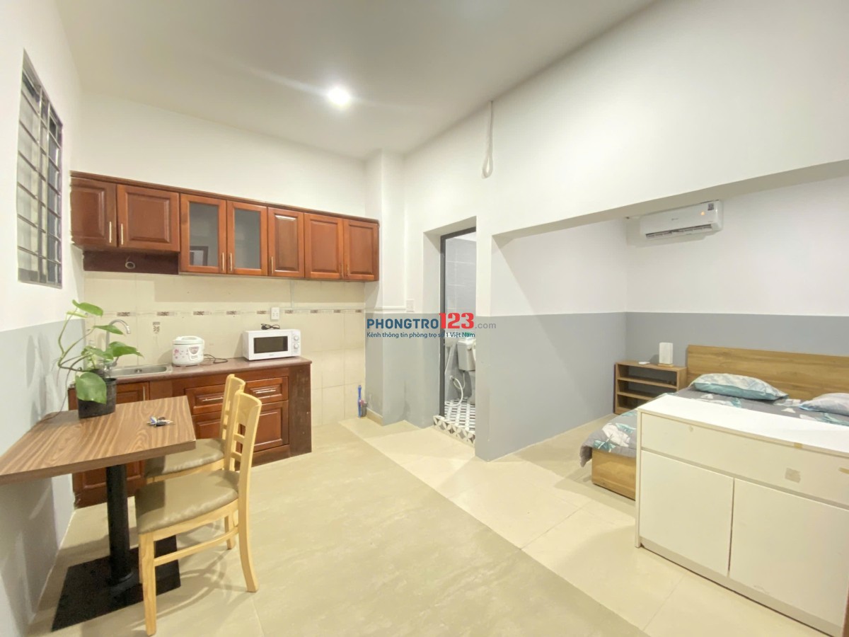 CHO THUÊ PHÒNG FULL NỘI THẤT CỬA SỔ THOÁNG Ở BÌNH THẠNH GẦN ĐH UEF, FTU, UTH, HIU, - LH: 0334998413