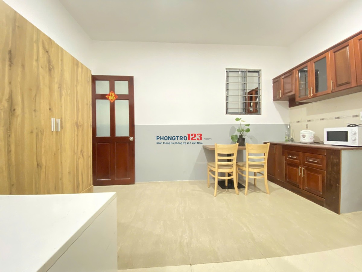 CHO THUÊ PHÒNG FULL NỘI THẤT CỬA SỔ THOÁNG Ở BÌNH THẠNH GẦN ĐH UEF, FTU, UTH, HIU, - LH: 0334998413