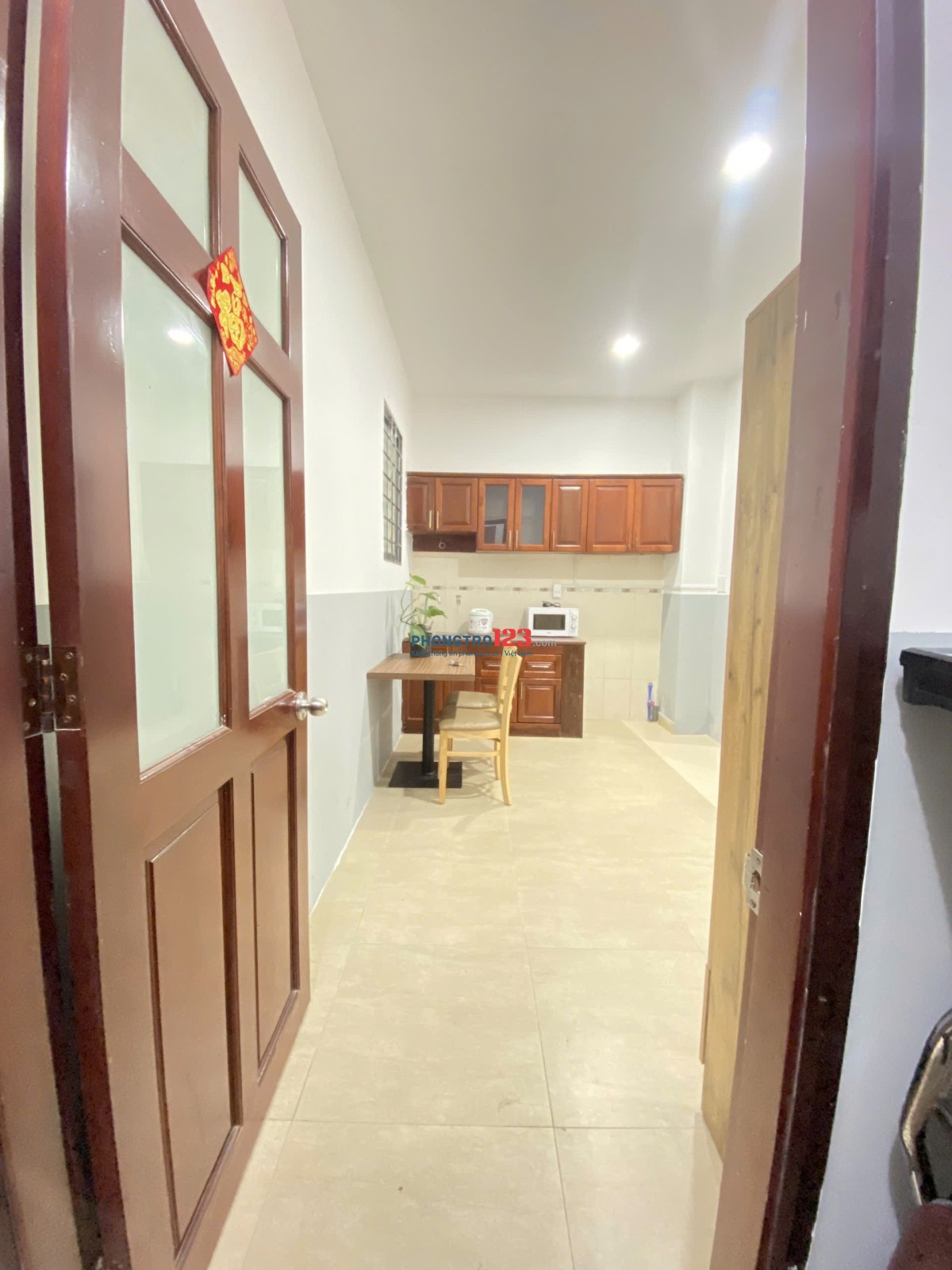CHO THUÊ PHÒNG FULL NỘI THẤT CỬA SỔ THOÁNG Ở BÌNH THẠNH GẦN ĐH UEF, FTU, UTH, HIU, - LH: 0334998413