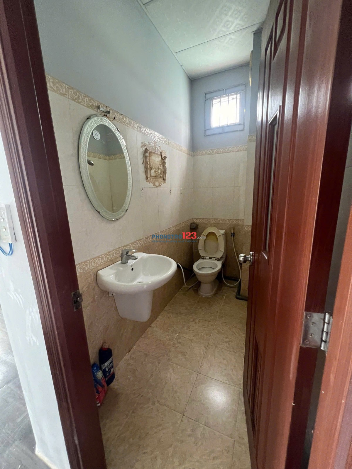 CHO THUÊ PHÒNG TRỌ FULL NỘI THẤT CỬA SỔ BAN CÔNG THOÁNG MÁT Ở BÌNH THẠNH NGAY ĐH HUTECH, UEF, HIU