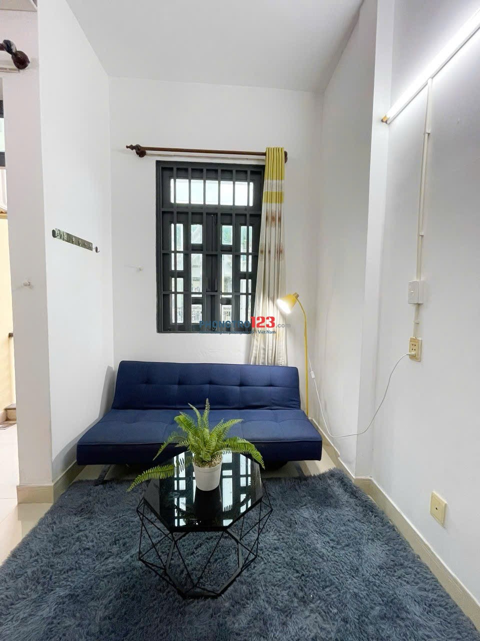 Căn hộ gác lửng full nội thất, có ban công – Văn Chung, Tân Bình Gần Etownn
