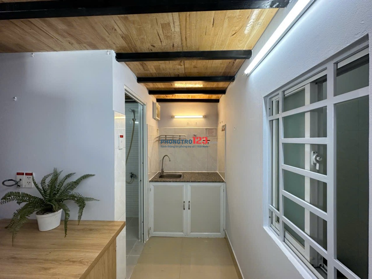 CHUỖI CHDV DUPLEX FULL NỘI THẤT GẦN HVHK, ETOWN, VÒNG XOAY LĂNG CHA CẢ, SÂN BAY TÂN SƠN NHẤT