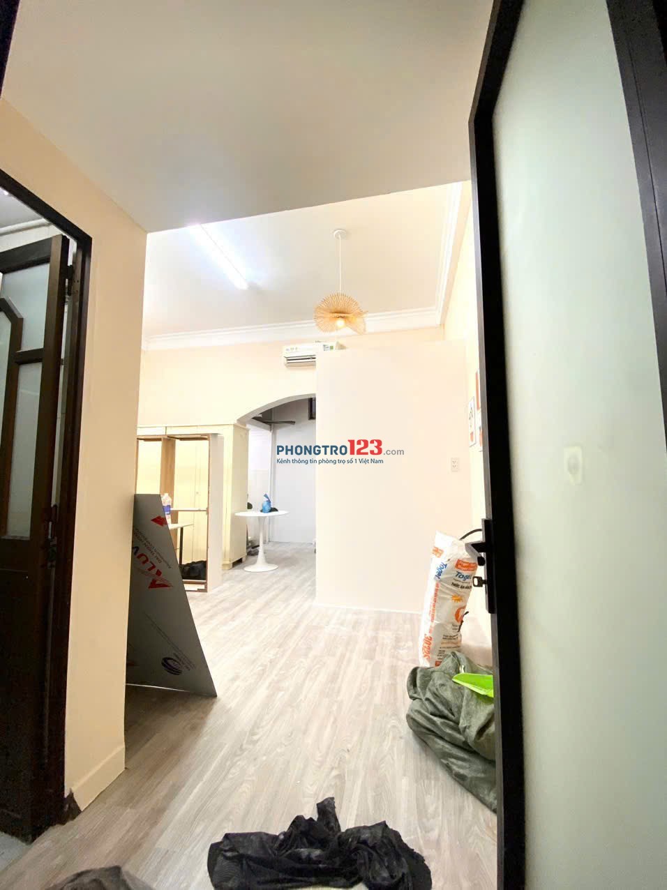 Căn Hộ 1PN Tách Bếp 40m2 - Mới Tinh, Có Máy Giặt Riêng - Gần Ngã Tư Phú Nhuận