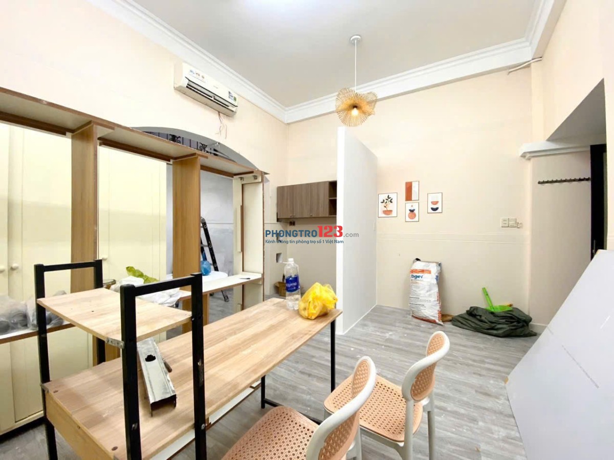  Căn Hộ 1PN Tách Bếp 40m2 - Mới Tinh, Có Máy Giặt Riêng - Gần Ngã Tư Phú Nhuận
