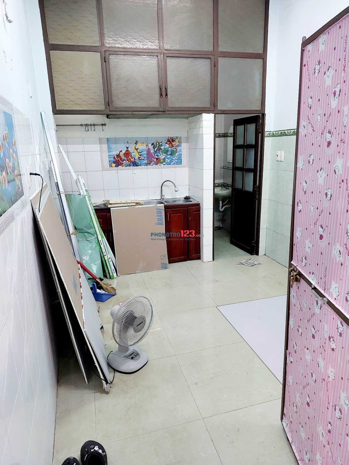 Cho Thuê Phòng Q10,rộng rãi thoải mái.mới keng.tầng trệt.tolet riêng.3tr1