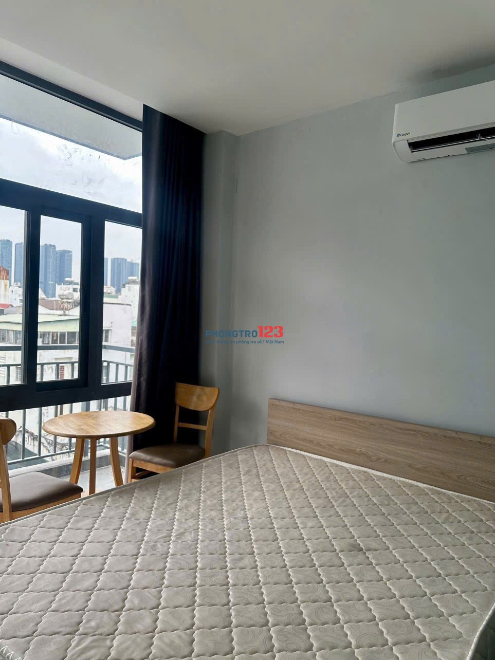 CHO THUÊ PHÒNG 34m2 CỬA SỔ BAN CÔNG THOÁNG MÁT ĐÓN NẮNG Ở BÌNH THẠNH NGAY ĐH HUTECH,HỒNG BÀNG,UEF