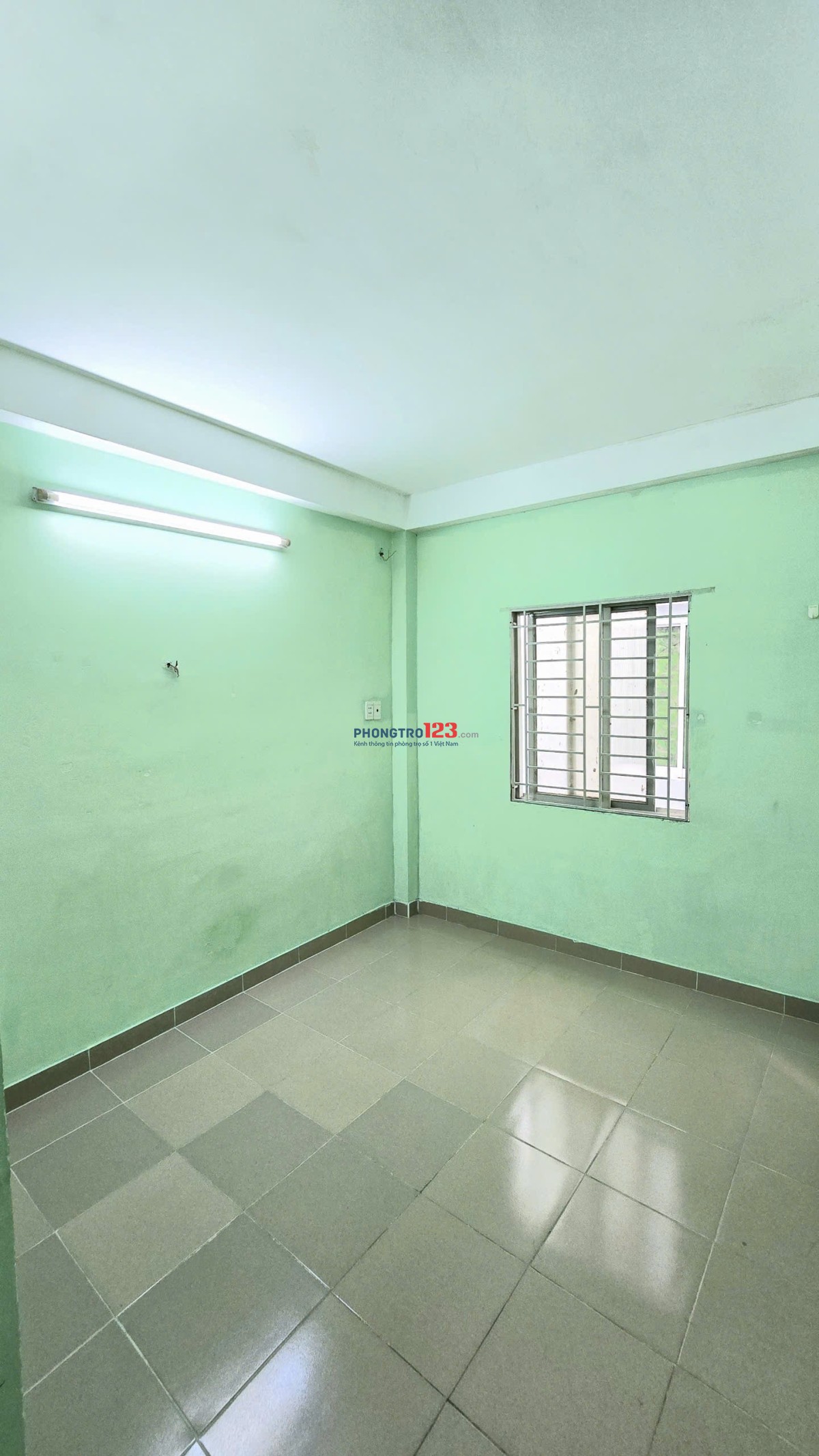 Phòng Trọ 12m2 Đường Thành Thái, Quận 10 Sạch Sẽ, Giá Rẻ